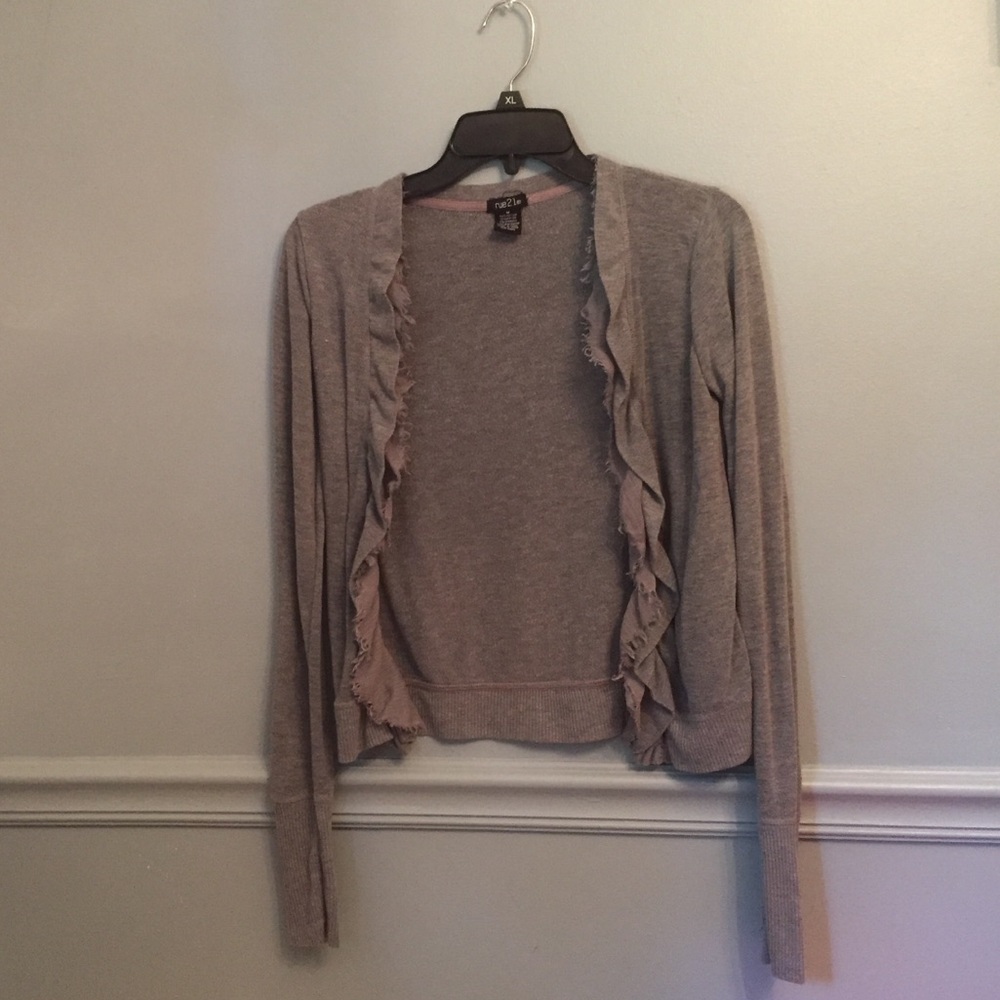 Rue21 grey cardigan